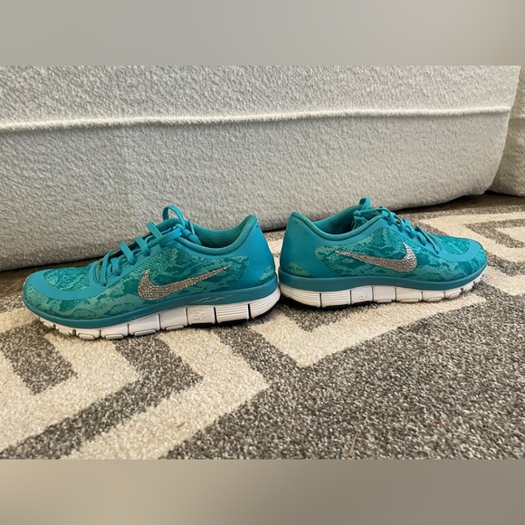 💎👟 Bling ✨NIKE Free 5.0, sz 8 USA Women’s - Picture 2 of 16